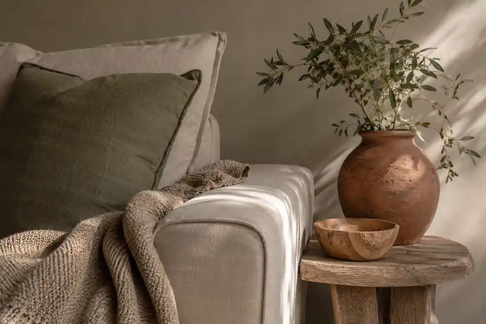 landelijke kleuren met beige hout groen en terracotta