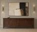 modern klassieke wand met antiek dressoir
